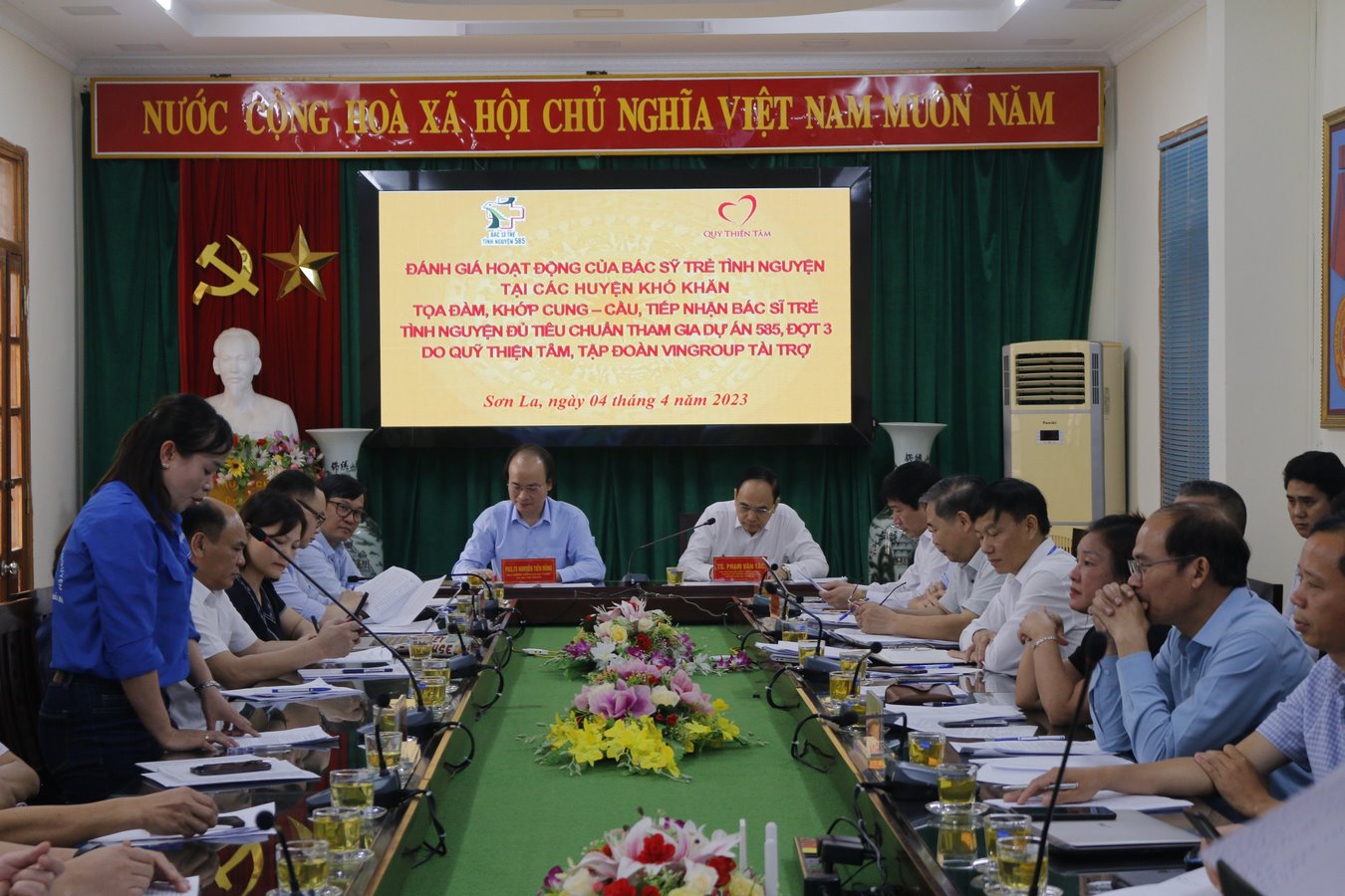 Khớp cung cầu bác sỹ trẻ 585 năm 2023 tại các tỉnh Điện Biên và Sơn La
